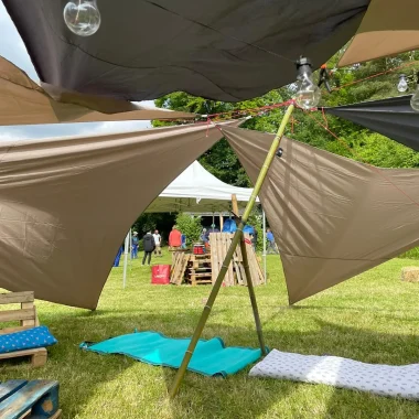 Le campement des possibles pose sa tente à Val-de-livre